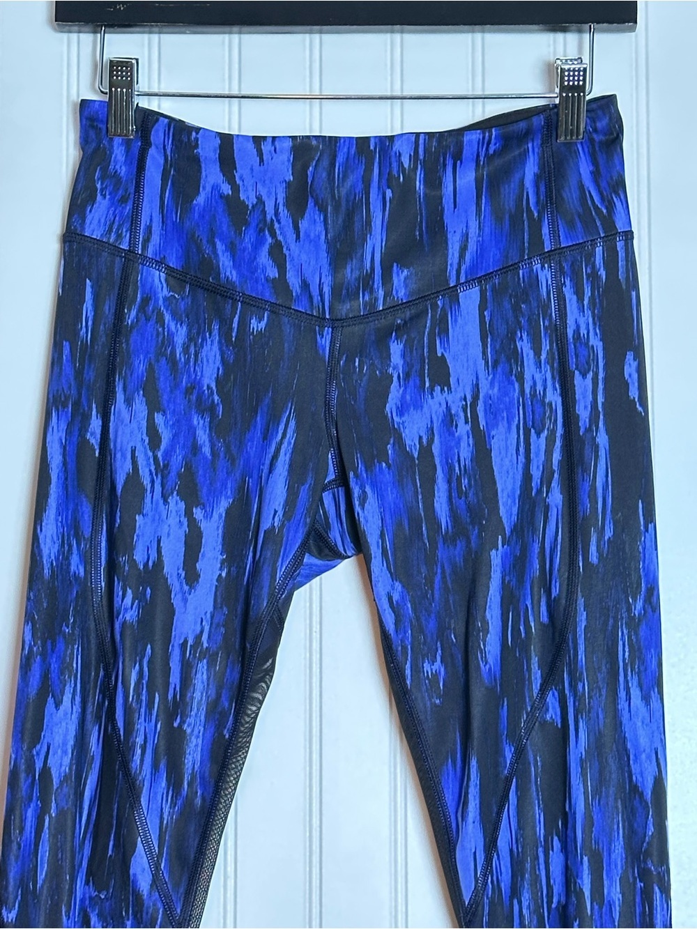Lululemon All Meshed Up 7/8 Tight size 6 Black Blue Mesh Athletic Wear - Picture 6 of 14